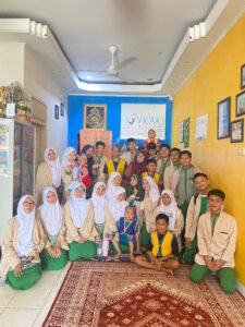 Siswa MA Arifah Gowa Laksanakan Kunjungan Pembelajaran ke Yayasan Kanker Anak Indonesia